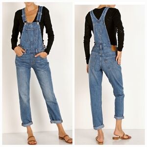 Levi's Classic Denim Overalls Size 28